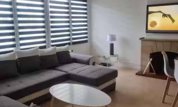 Boulogne-sur-Mer Apartment | Louis cœur de ville with games room and spa