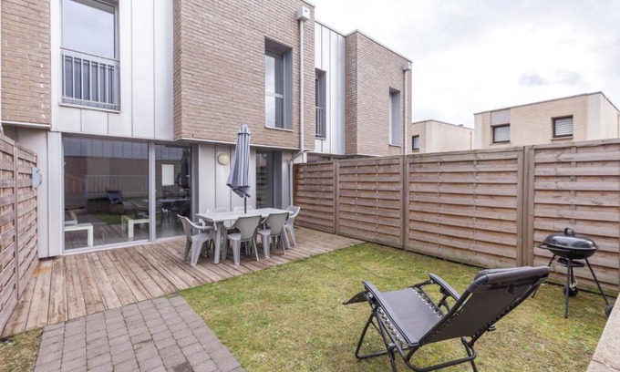Dunkerque Centre House | Maison T4 300m De La Plage