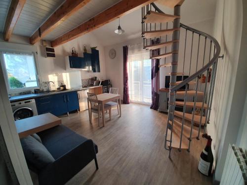 Nuits-Saint-Georges Apartment | Nuits & Jours Duplex à Nuits Saint Georges