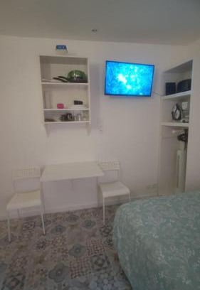 Deuil-la-Barre Apartment | Promotion du Jour - Studio Le Palmier