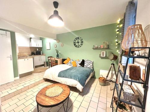 Rouen City Centre Apartment | Studio le nid rouennais, calme en hypercentre
