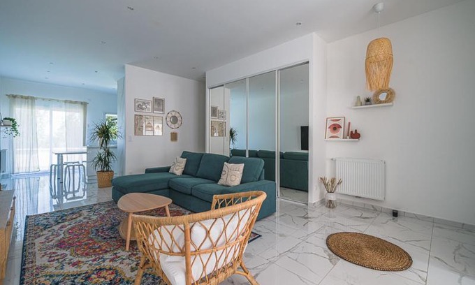 Athis-Mons Villa | Sublime Villa Neuve avec Jacuzzi