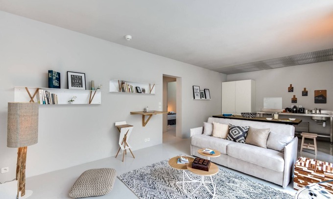 Quartier du Petit-Montrouge Apartment | Sweett | Brune VII - Three Bedroom Apartment, Sleeps 8