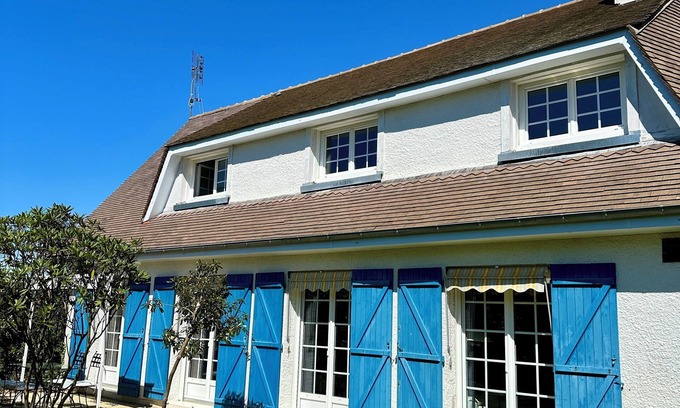 Dieppe House | Villa Sand wedge House sleeps 8