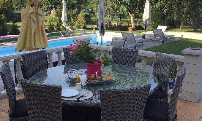 Villers-sur-Port House | WELCOME TO THE COUNTRY 4 * GROUP GITE