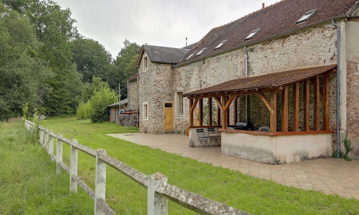 Raizeux House | Homerez - Spacious house for 8 ppl. with terrace at Raizeux