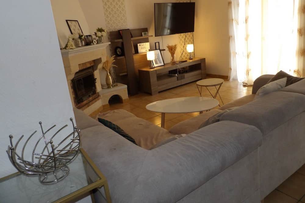 Montfermeil House | Vrbo Property