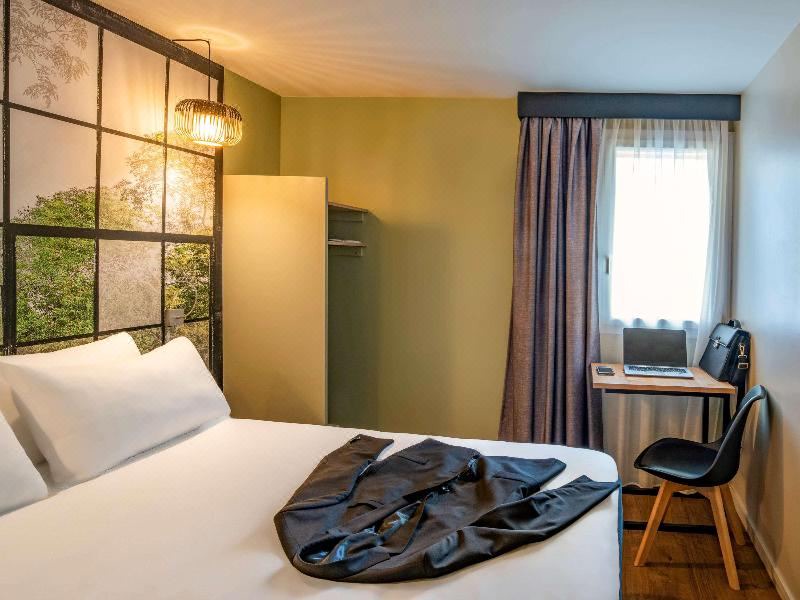 Photo of Bedroom in Villepinte