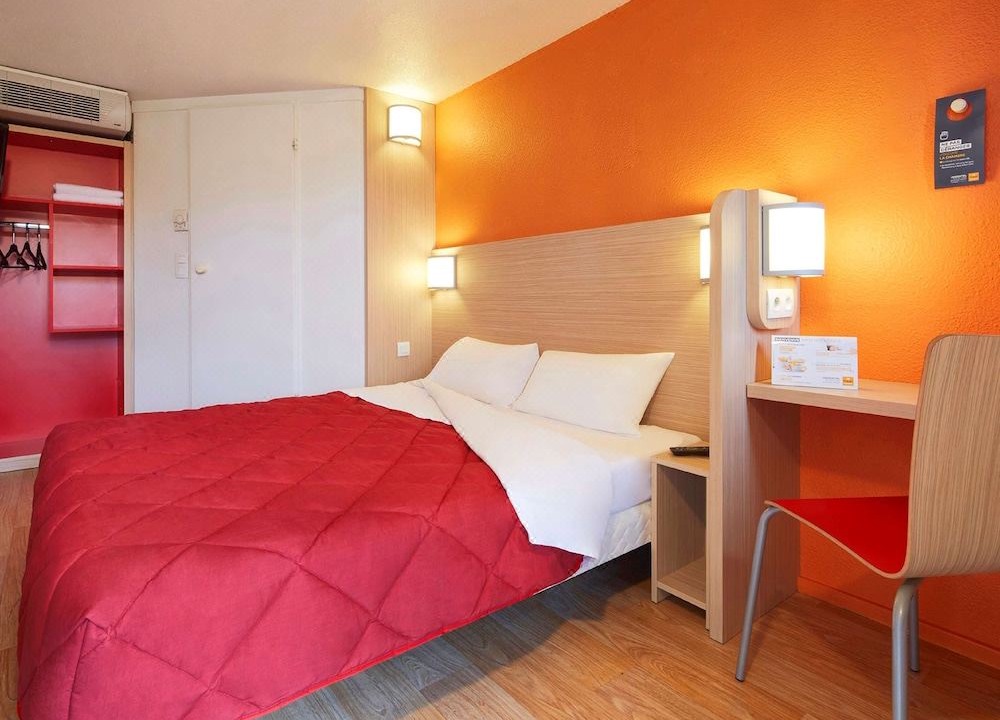 Photo of Bedroom in Nanteuil-les-Meaux