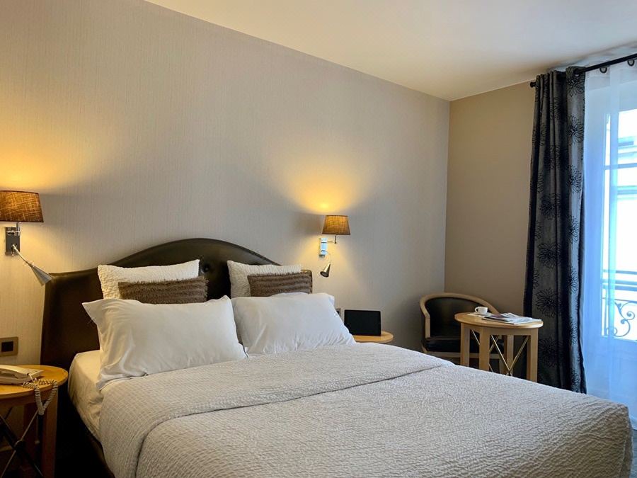 Photo of Bedroom in Sorbonne