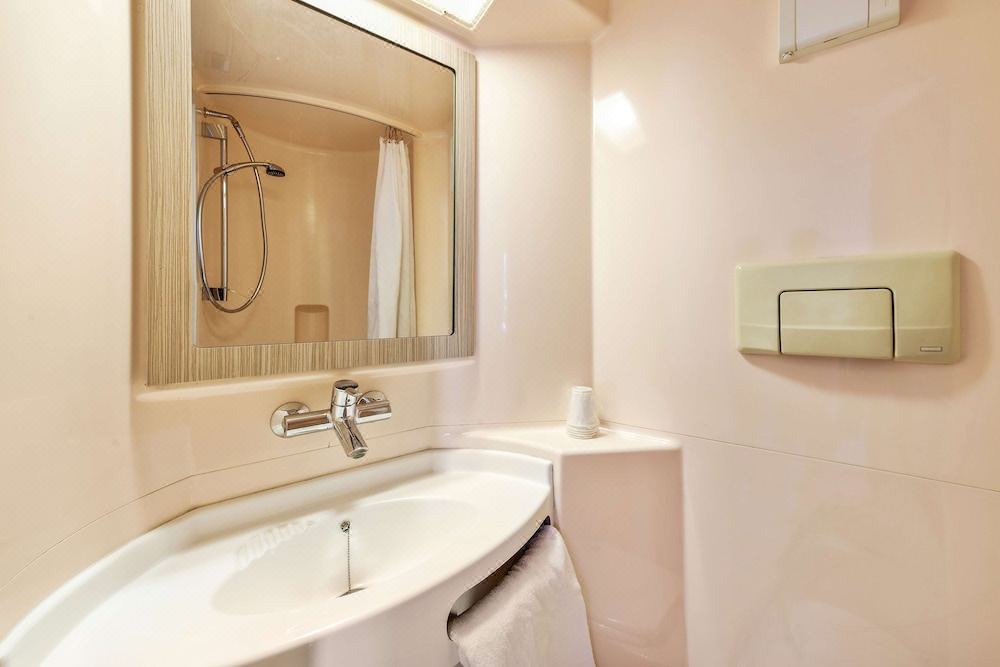 Photo of Bathroom in Poteries