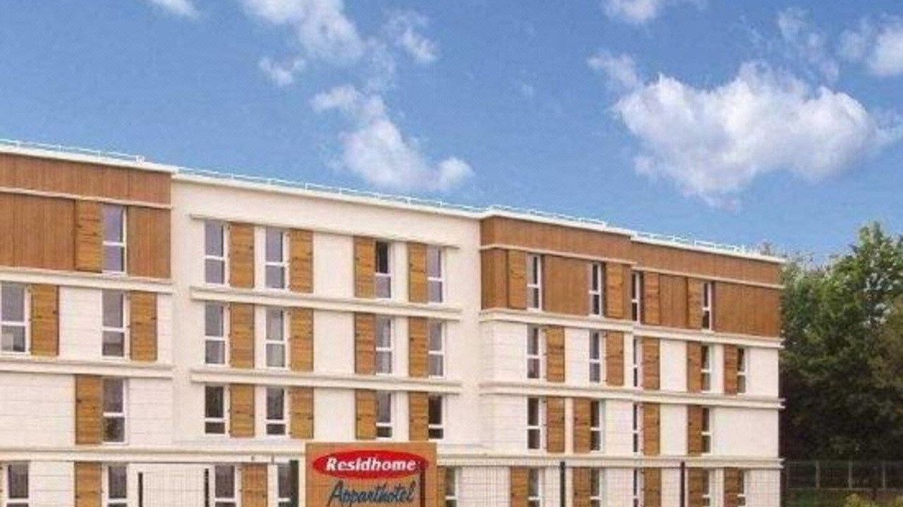 Photo of Buildings in Guyancourt