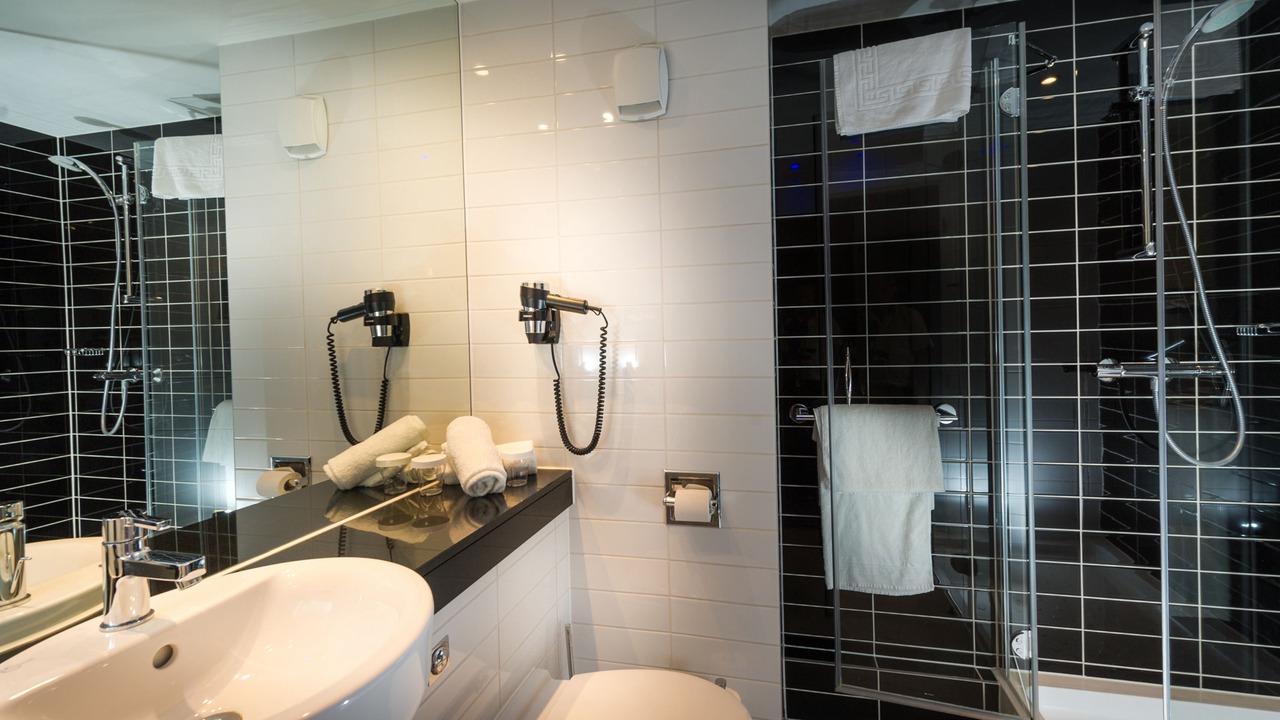 Photo of Bathroom in Neudorf Ouest