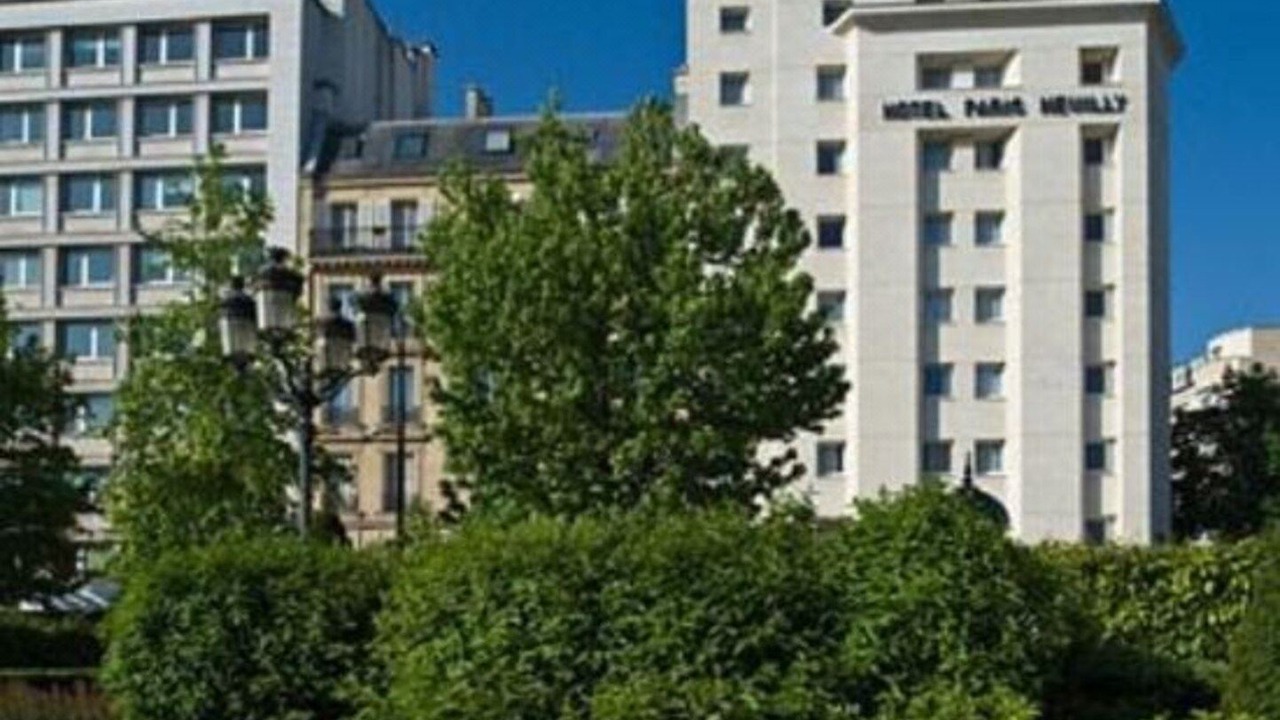 Photo of Buildings in Neuilly-sur-Seine