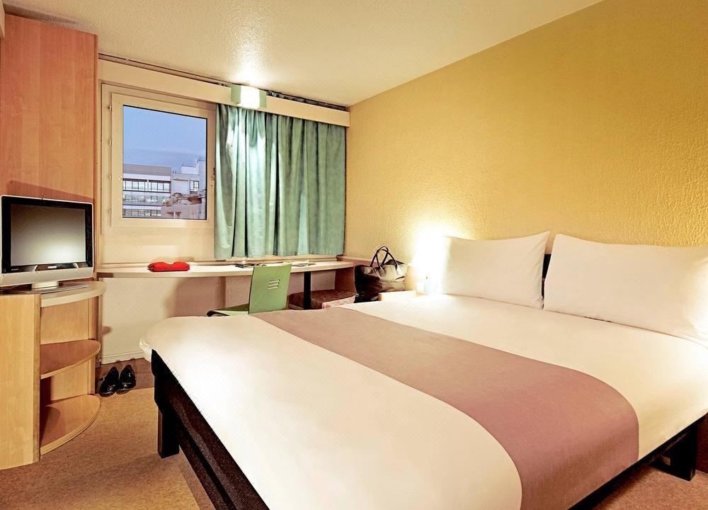 Photo of Bedroom in La Courneuve