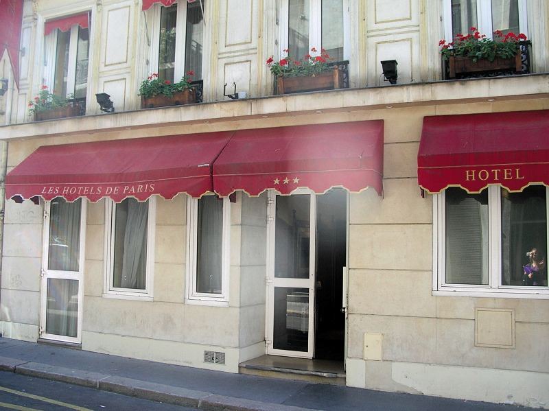 Photo of Buildings in Porte-Saint-Martin
