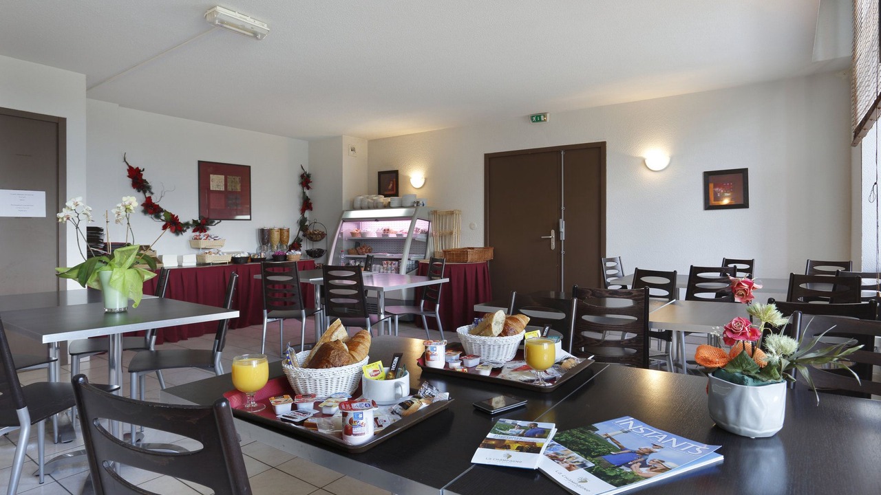 Photo of Livingroom in Epernay