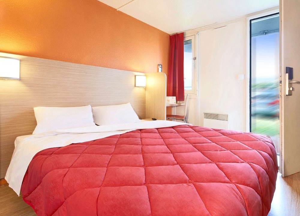 Photo of Bedroom in Nanteuil-les-Meaux