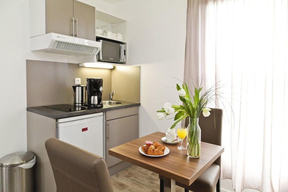 Photo of Kitchen in Sainte-Anne - Faubourg Noyon