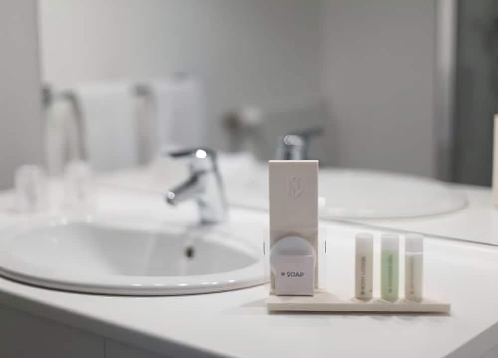 Photo of Bathroom in Hotel-de-Ville