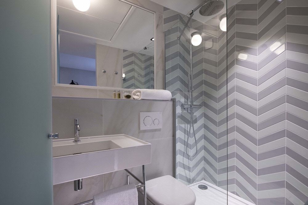 Photo of Bathroom in Jardin des plantes