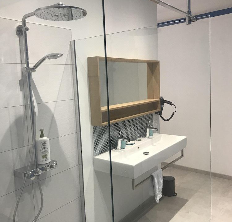 Photo of Bathroom in Montreuil-sur-Mer