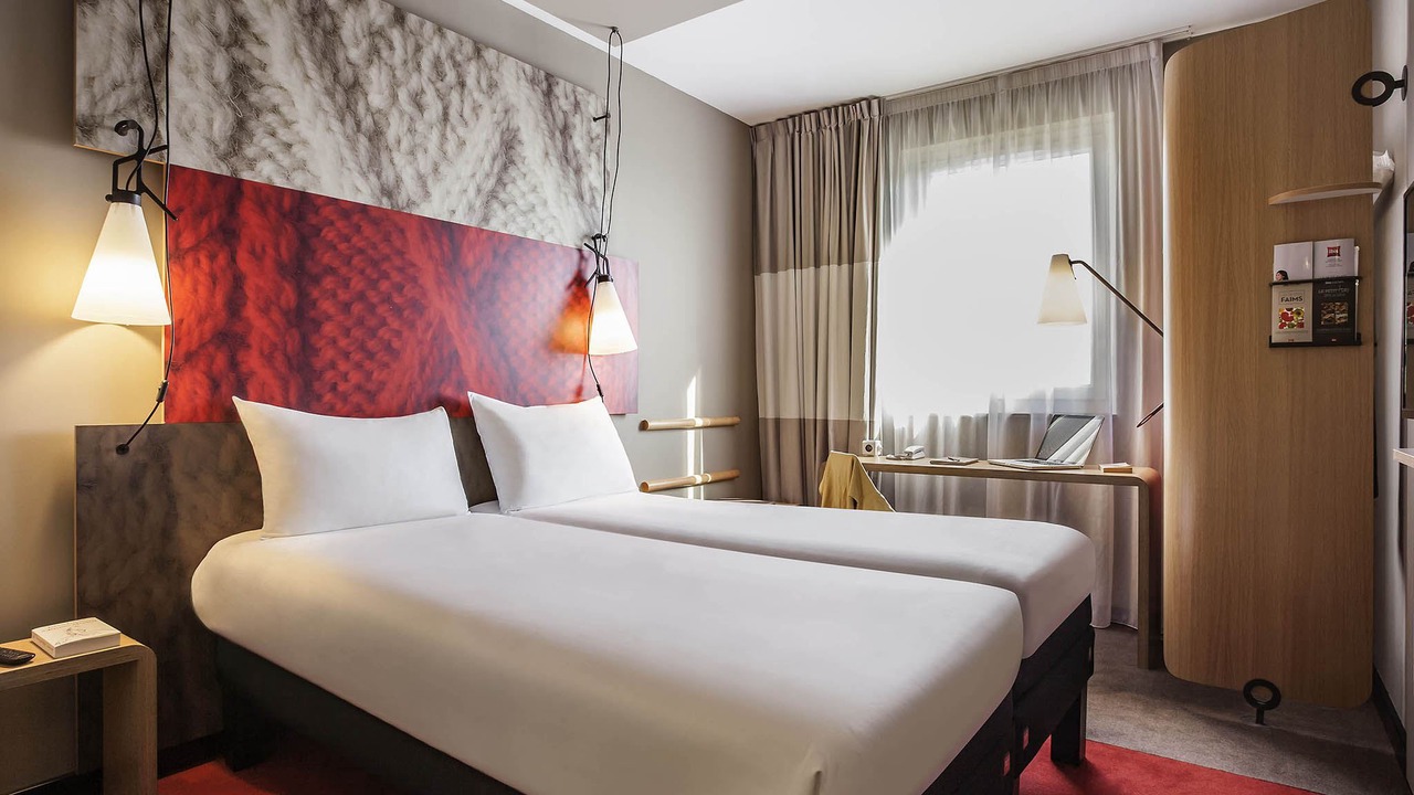 Photo of Bedroom in La Courneuve
