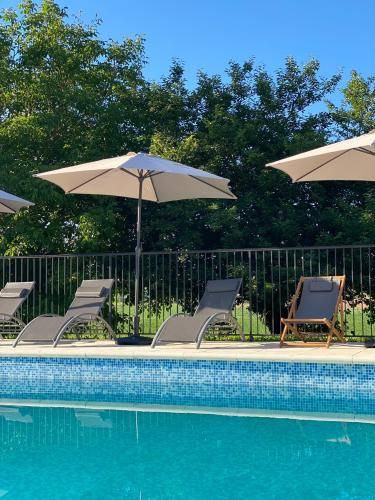 Photo of Outdoor in Champagne-et-Fontaine