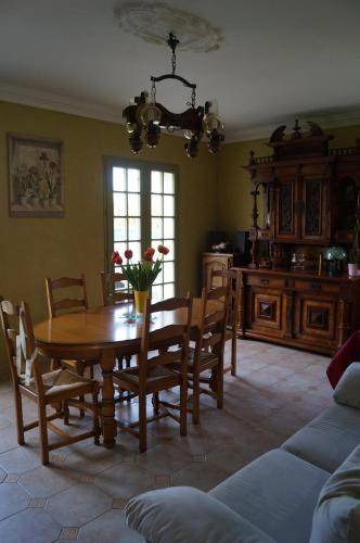 Photo of Livingroom in Seraincourt