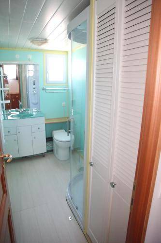 Photo of Bathroom in Saint-Valery-sur-Somme