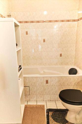 Photo of Bathroom in Sotteville-les-Rouen