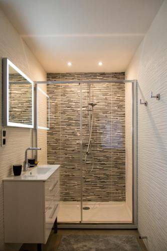 Photo of Bathroom in Thiveral-Grignon