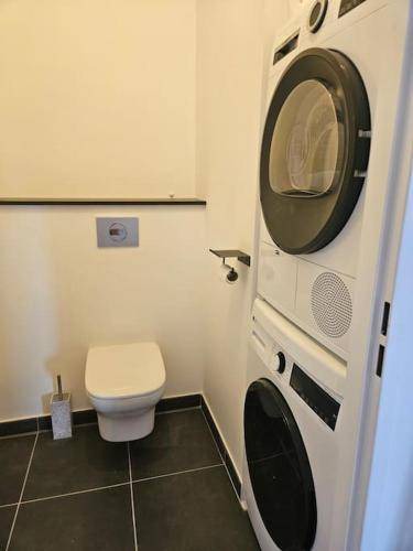 Photo of Bathroom in La Varenne Saint-Hilaire