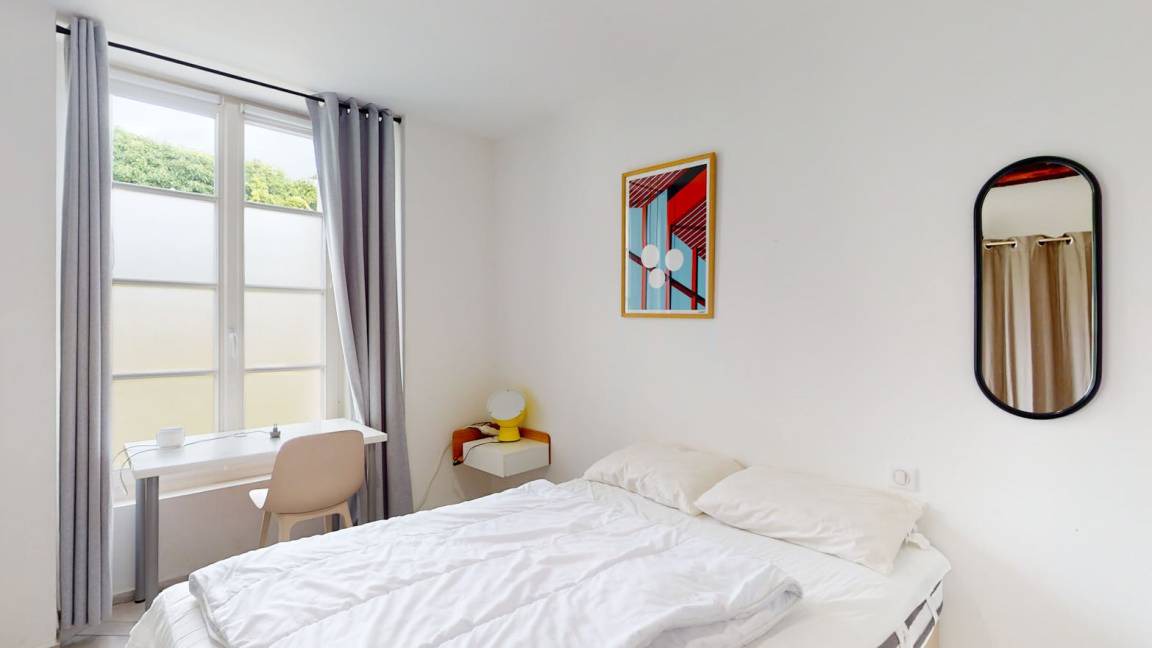 Photo of Bedroom in Fontainebleau