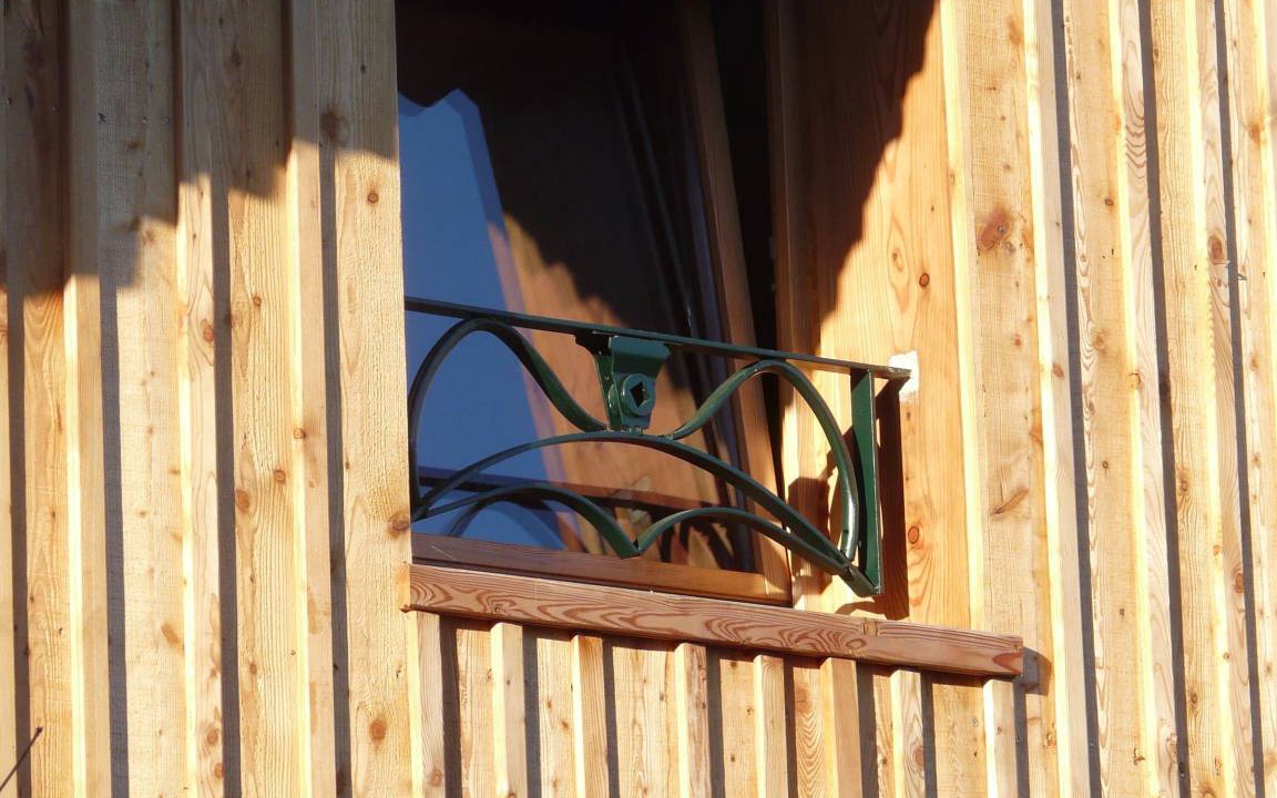 Photo of Buildings in Bonzee