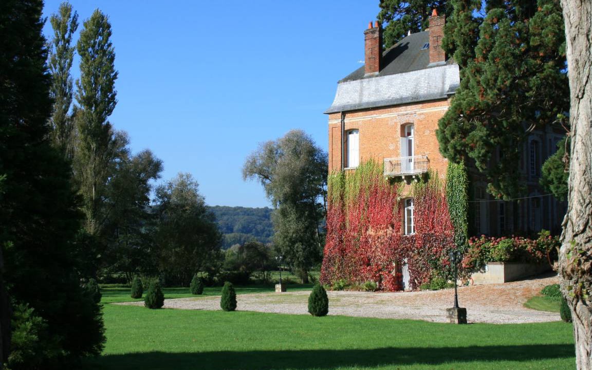 Photo of Others in Saint-Aubin-le-Cauf
