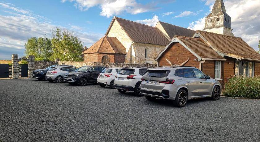 Photo of Others in Bois-Jerome-Saint-Ouen