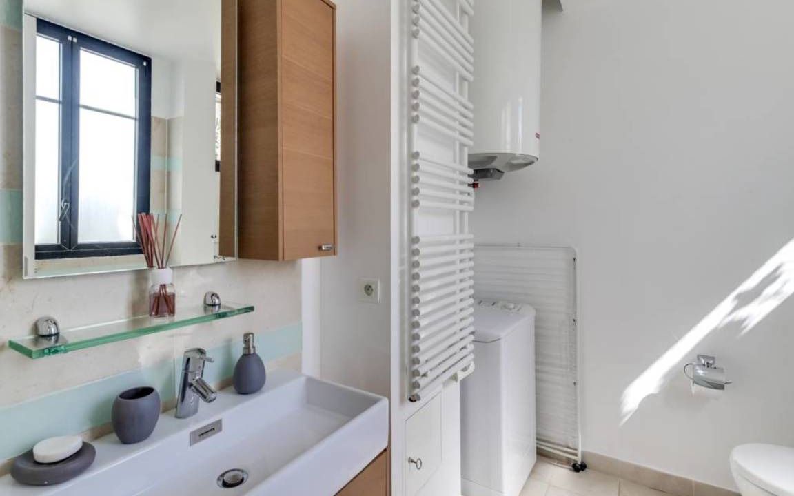 Photo of Bathroom in Parchamp–Albert Kahn