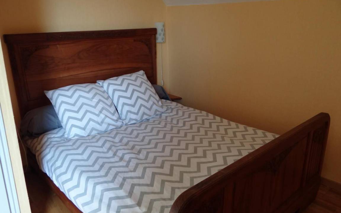 Photo of Bedroom in Asnieres sur Vegre