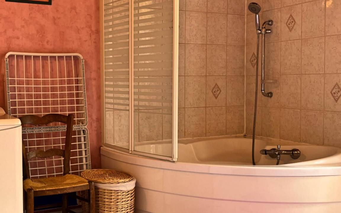 Photo of Bathroom in Villapourcon