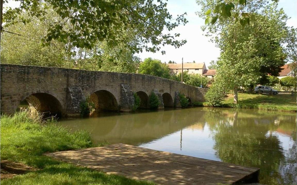 Photo of Others in Sainte-Marie-sur-Ouche
