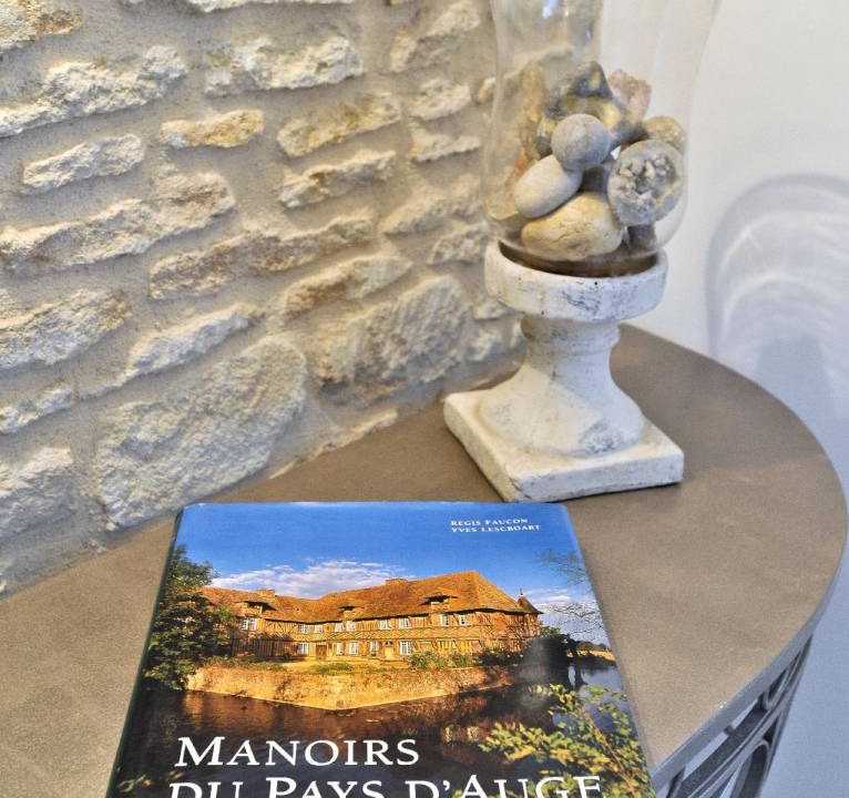 Photo of Others in Saint-Wambert-des-Trois-Vallees