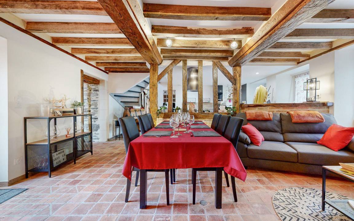 Photo of Livingroom in Neuilly-le-Vendin