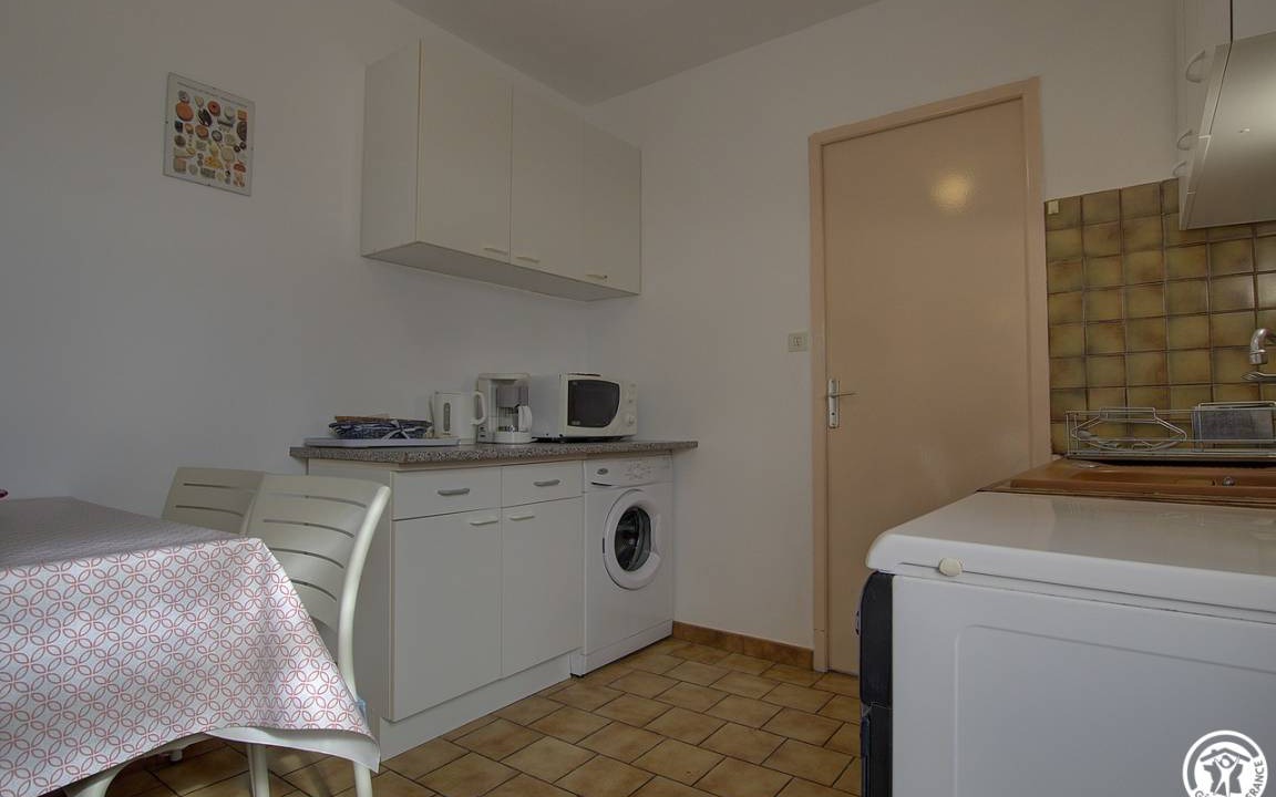 Photo of Kitchen in Cormoranche-sur-Saone