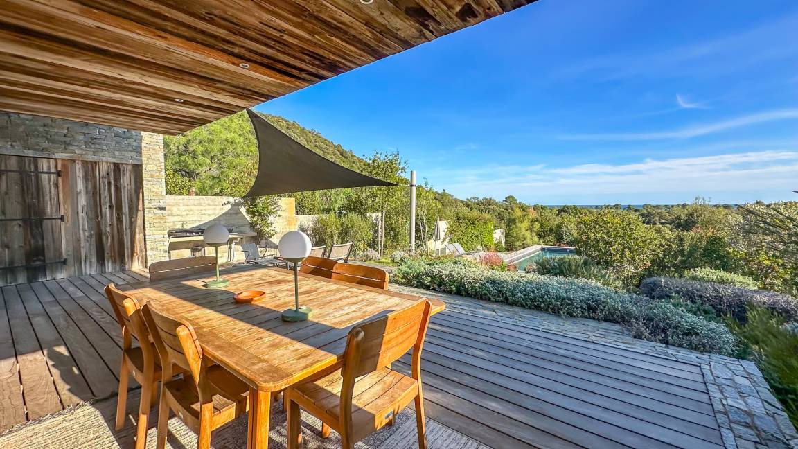Photo of Patio Balcony in Pinarellu