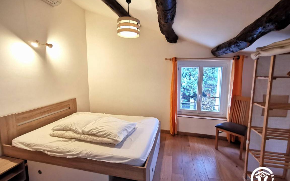 Photo of Bedroom in Saint-Etienne-de-Gourgas