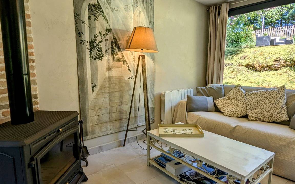 Photo of Livingroom in Curtil-Vergy