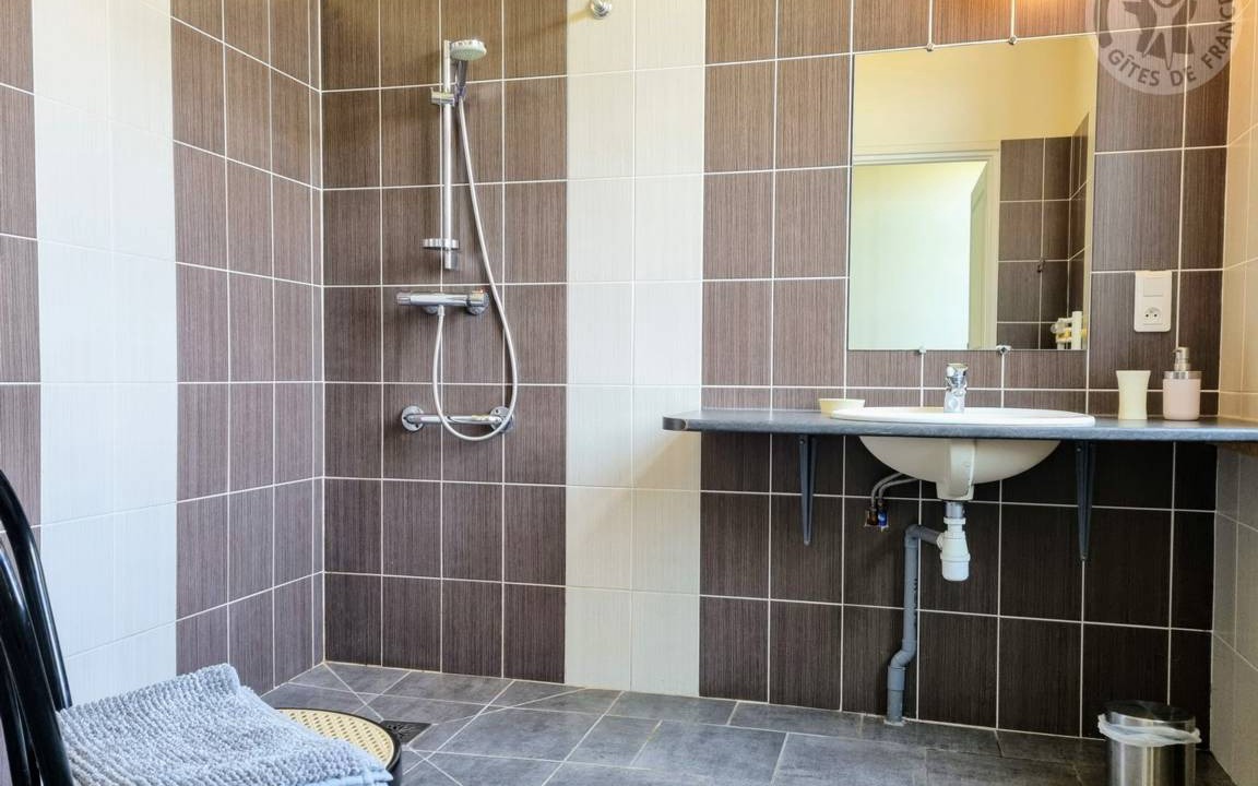 Photo of Bathroom in Esquelbecq