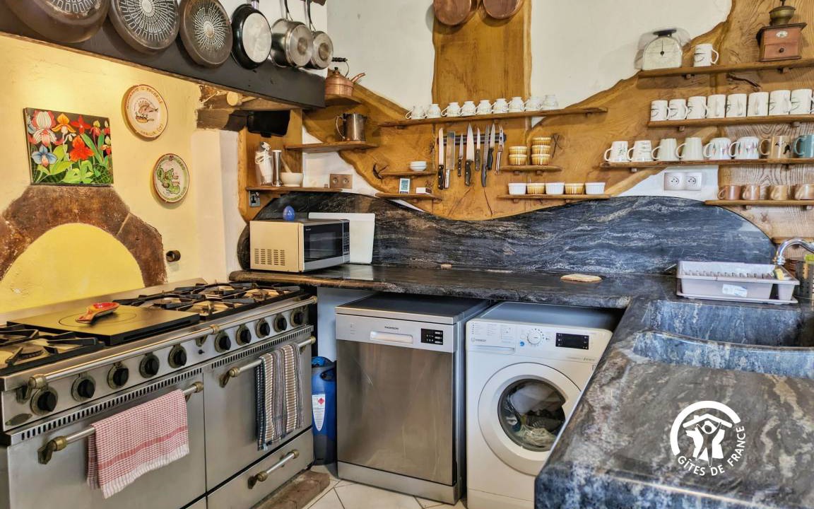 Photo of Kitchen in Gennes-sur-Glaize