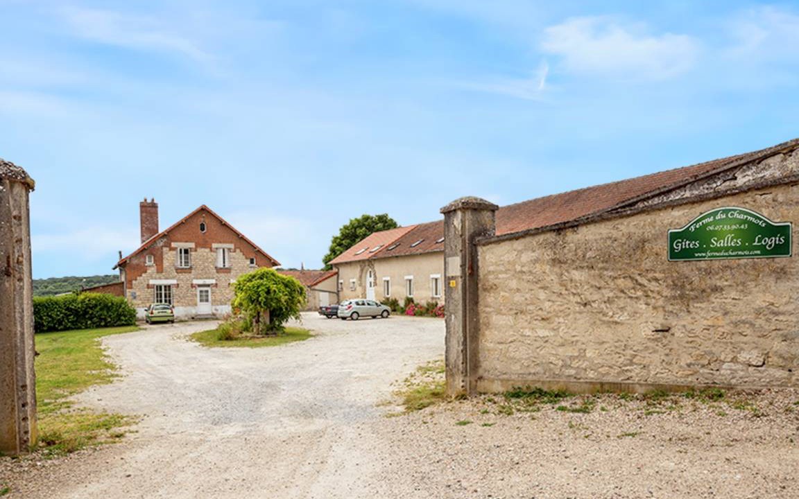 Photo of Others in Monthenault